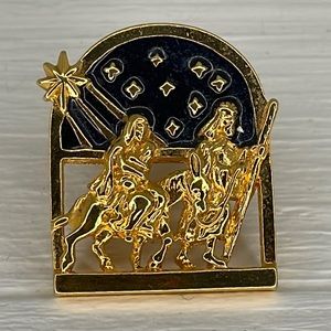 Vintage Avon Pin